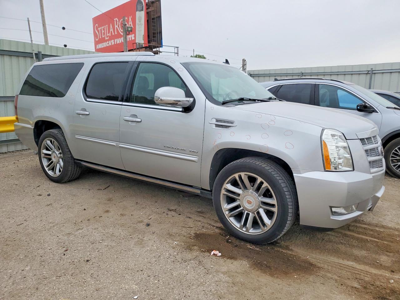 1GYS4JEF8DR130801 · 2013 CADILLAC ESCALADE · 4/13