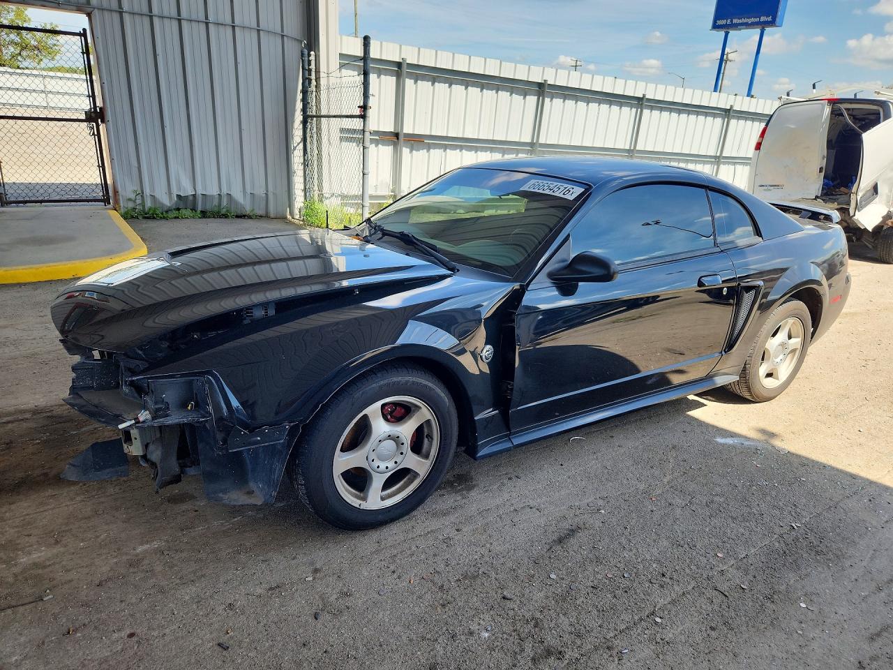 2004 FORD MUSTANG