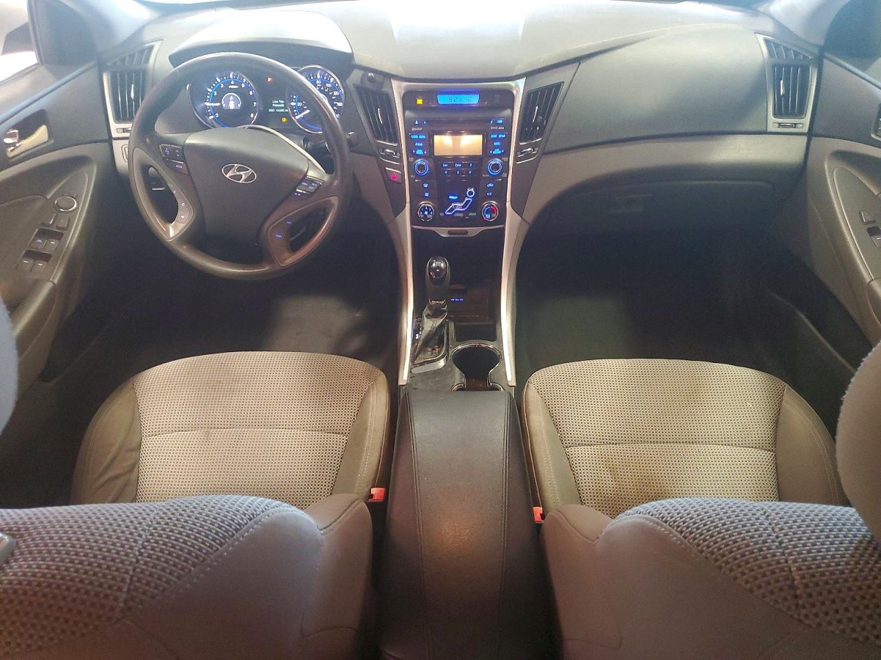 5NPEB4AC1CH466835 · 2012 HYUNDAI SONATA · 8/12