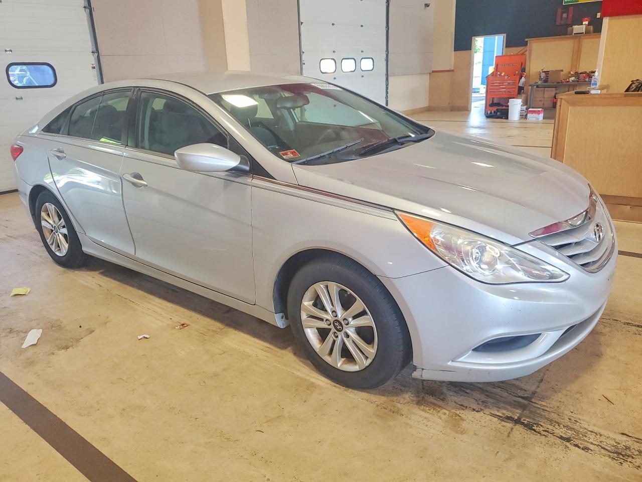 5NPEB4AC1CH466835 · 2012 HYUNDAI SONATA · 4/12