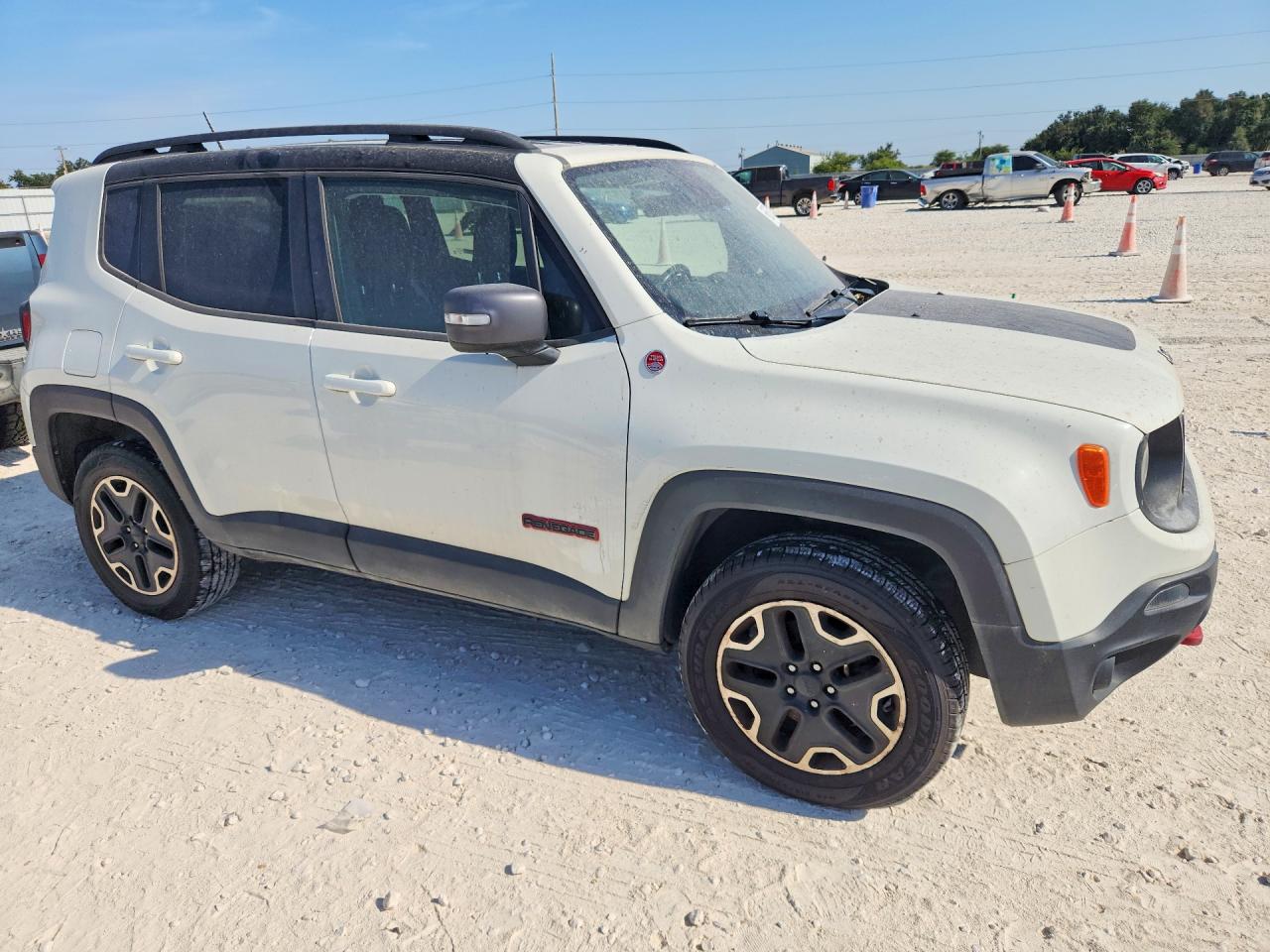 ZACCJBCB7HPF14422 · 2017 JEEP RENEGADE · 4/12