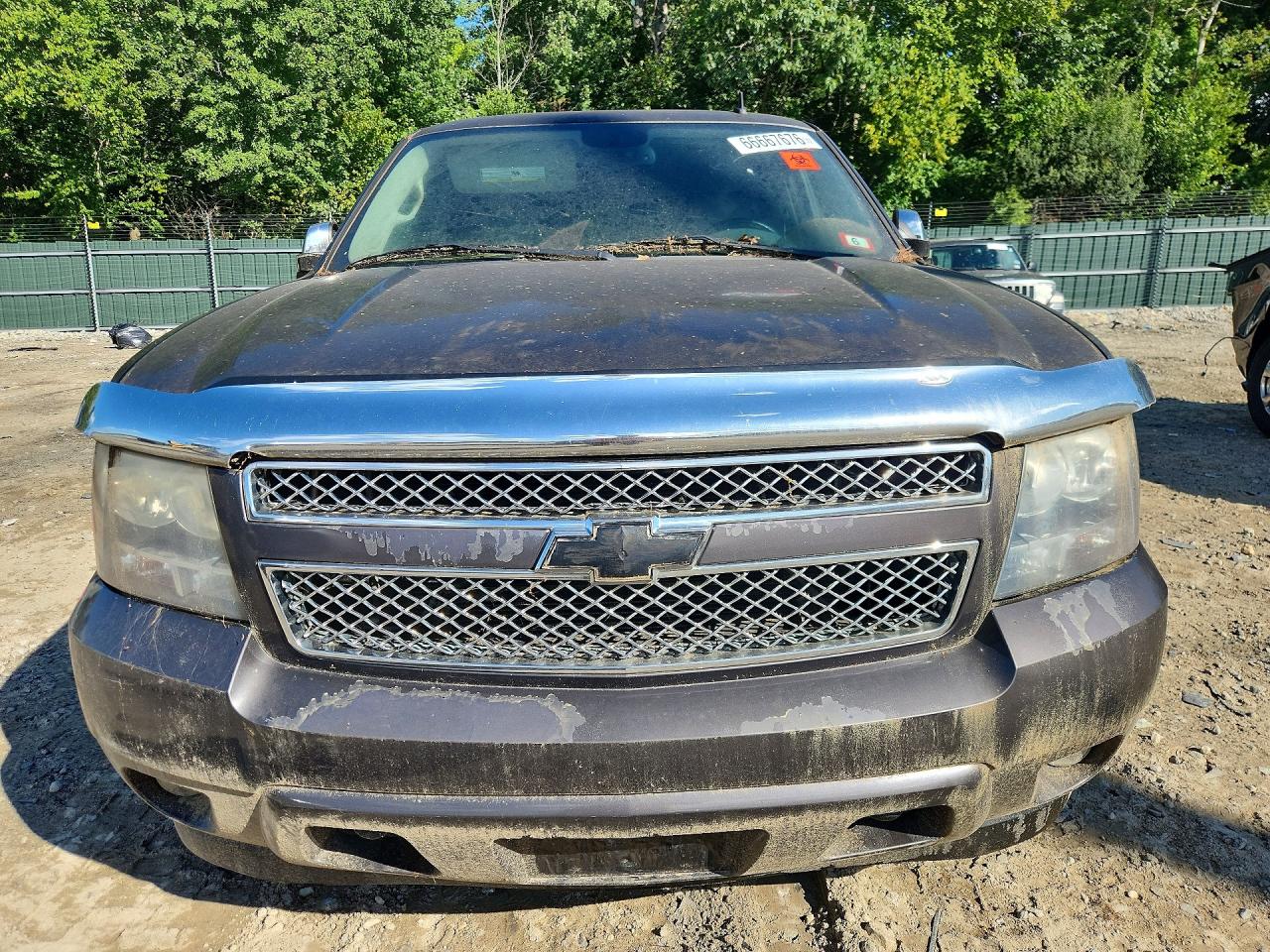1GNUKCE02AR140769 · 2010 CHEVROLET TAHOE · 5/13