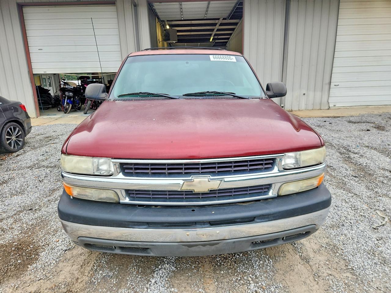 1GNEC13T92R164698 · 2002 CHEVROLET TAHOE · 5/12