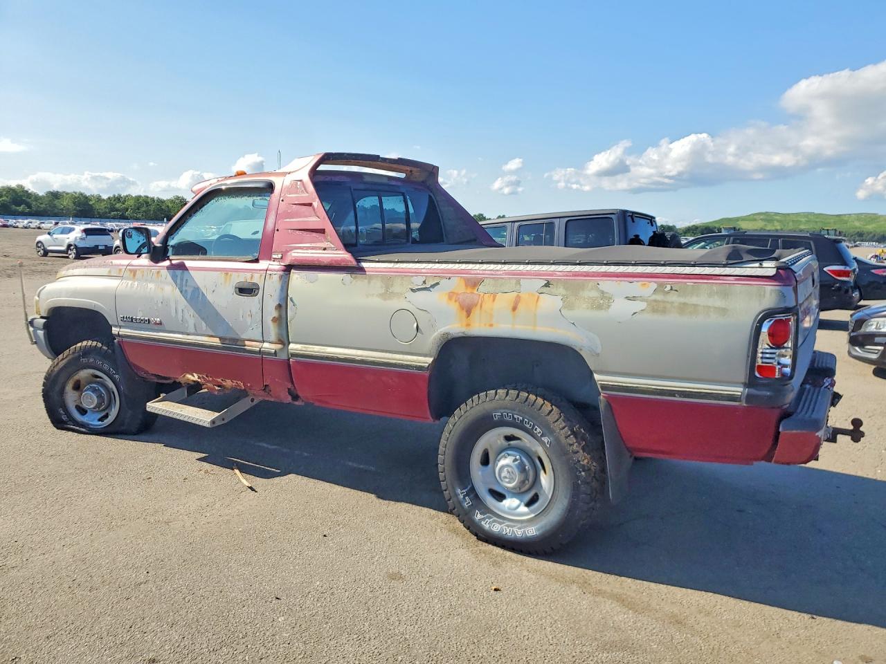 1B7KF26Z6SS255087 · 1995 DODGE RAM 2500 · 2/12