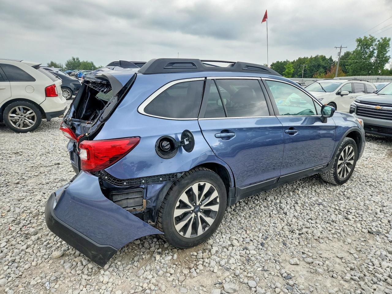 4S4BSENC9G3236038 · 2016 SUBARU OUTBACK · 3/13