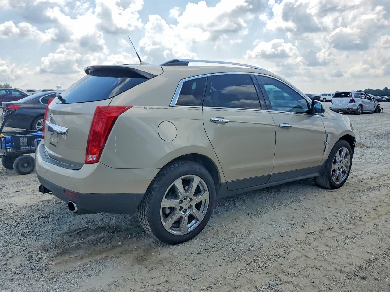 3GYFNEEY9AS500301 · 2010 CADILLAC SRX · 3/13