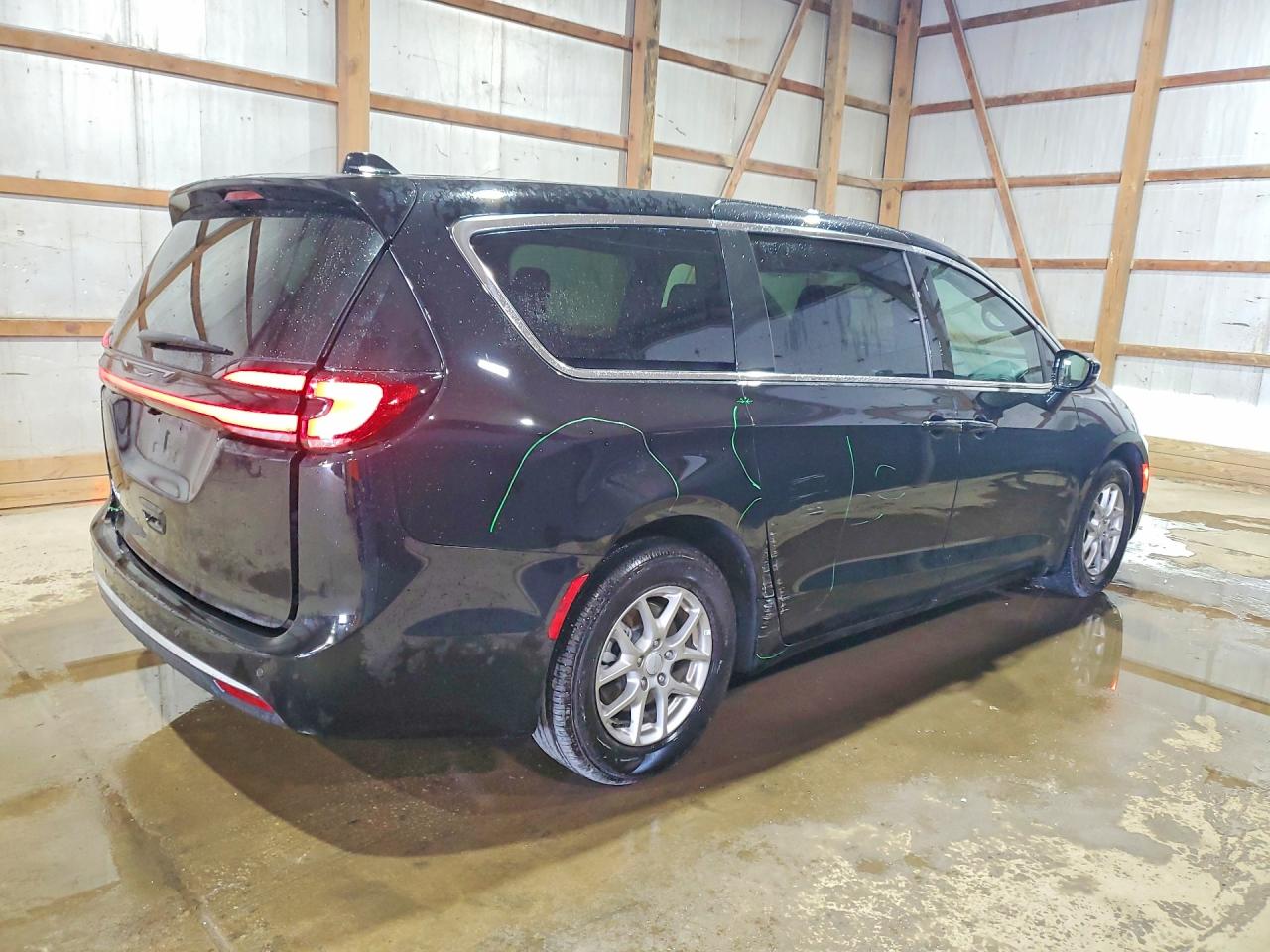 2C4RC1BG7VR576857 · 2027 CHRYSLER PACIFICA · 3/13