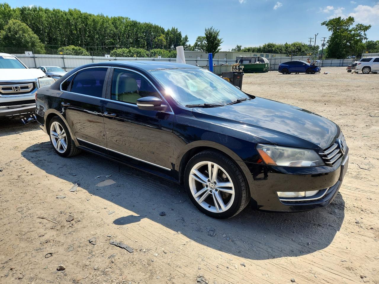 1VWCN7A38DC013029 · 2013 VOLKSWAGEN PASSAT · 4/12