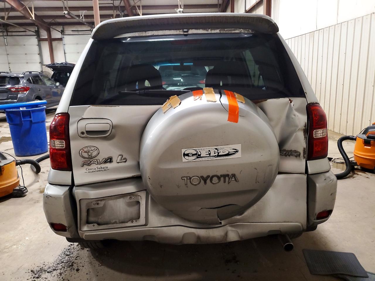 JTEHD20V040027411 · 2004 TOYOTA RAV4 · 6/13