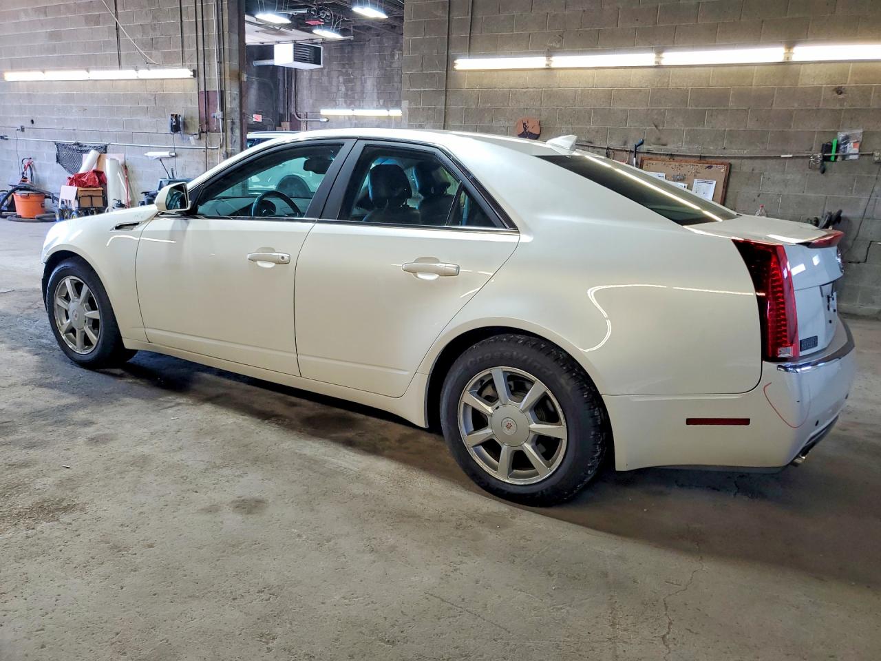 1G6DG577990100806 · 2009 CADILLAC CTS · 2/13