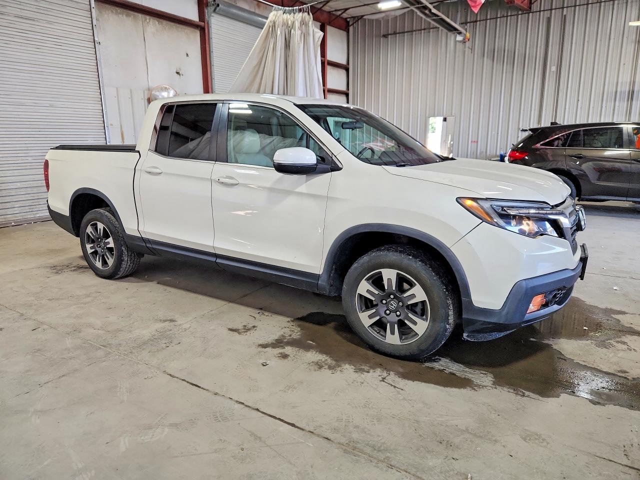 5FPYK3F5XKB030815 · 2019 HONDA RIDGELINE · 4/12