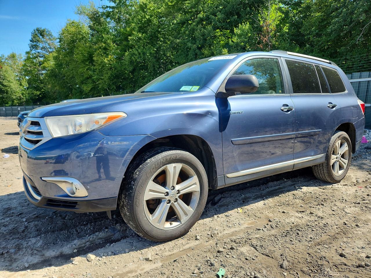 5TDDK3EH0BS057228 · 2011 TOYOTA HIGHLANDER