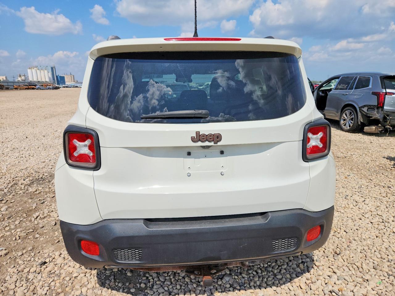ZACCJABW2GPE03256 · 2016 JEEP RENEGADE · 6/12