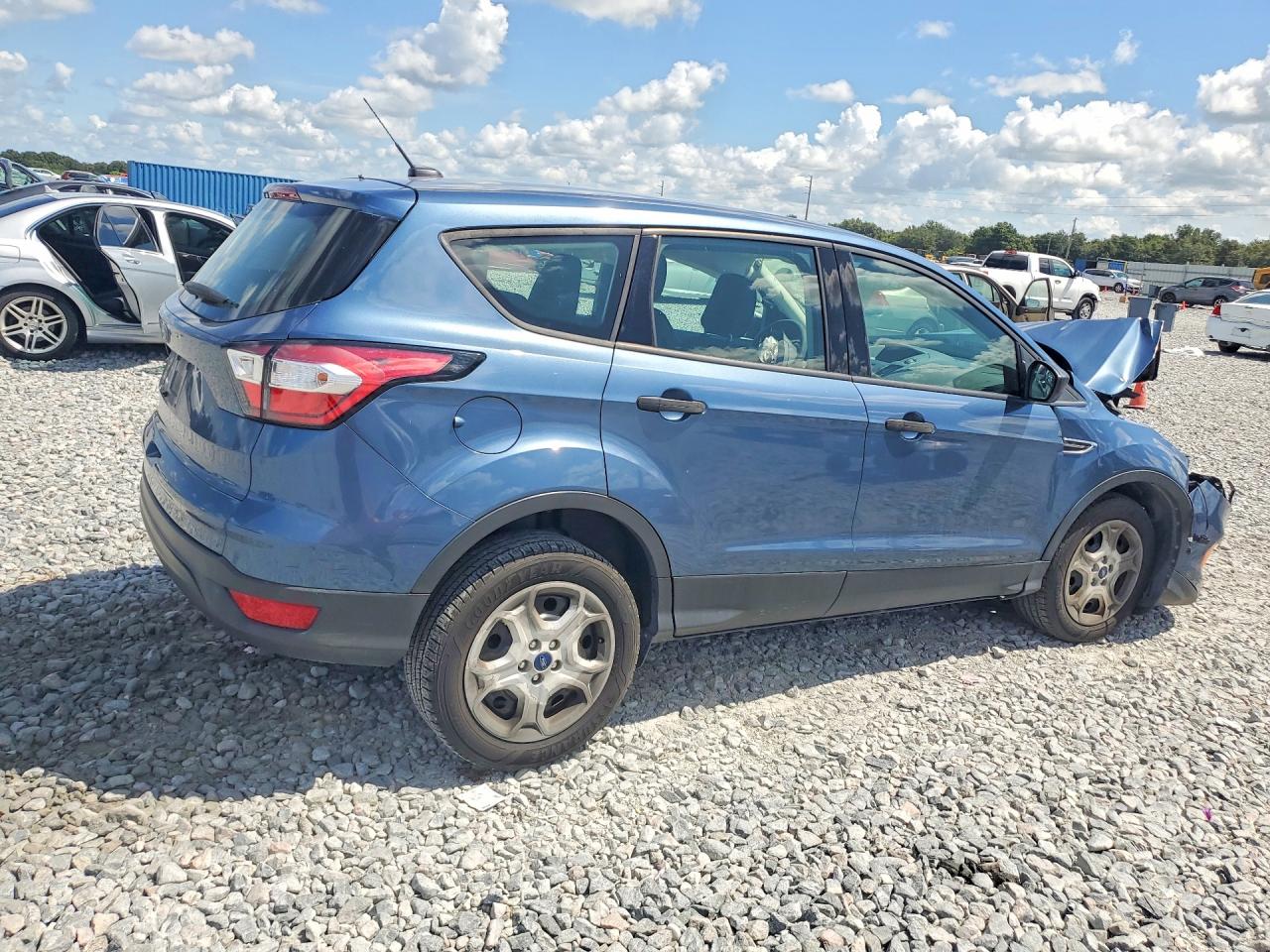 1FMCU0F74JUC39515 · 2018 FORD ESCAPE · 3/13