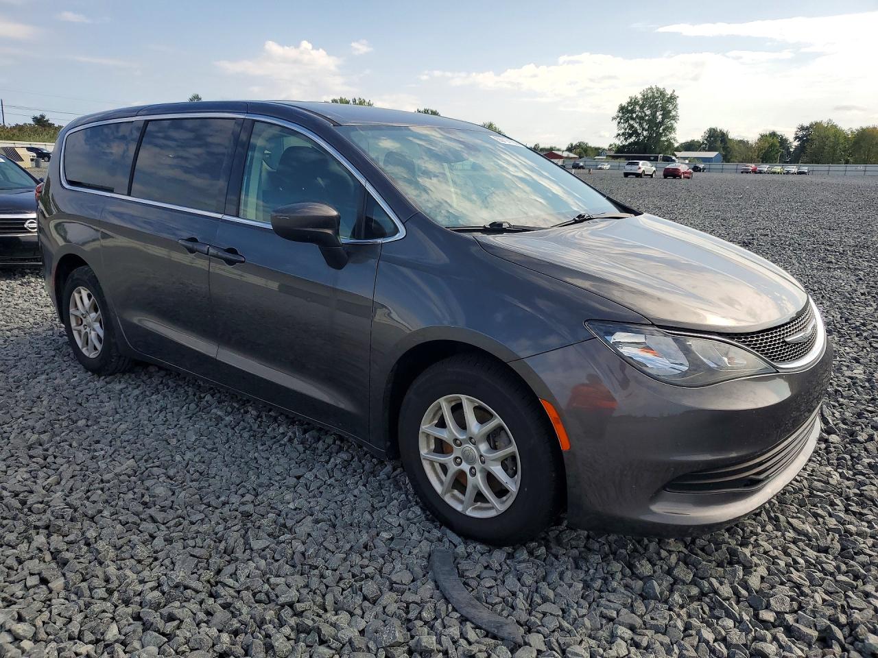 2C4RC1DG1HR723174 · 2017 CHRYSLER PACIFICA · 4/13
