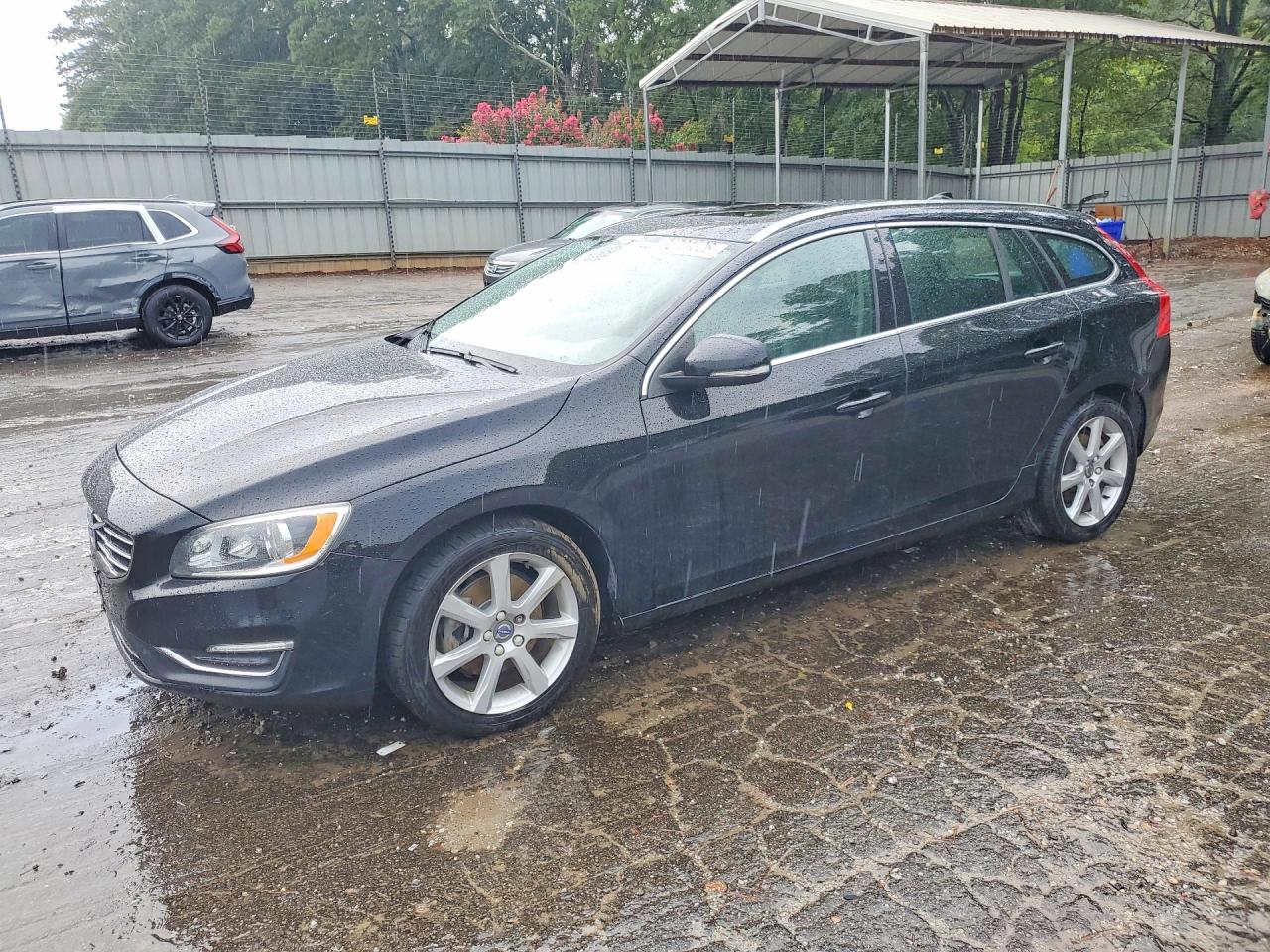 2016 VOLVO V60