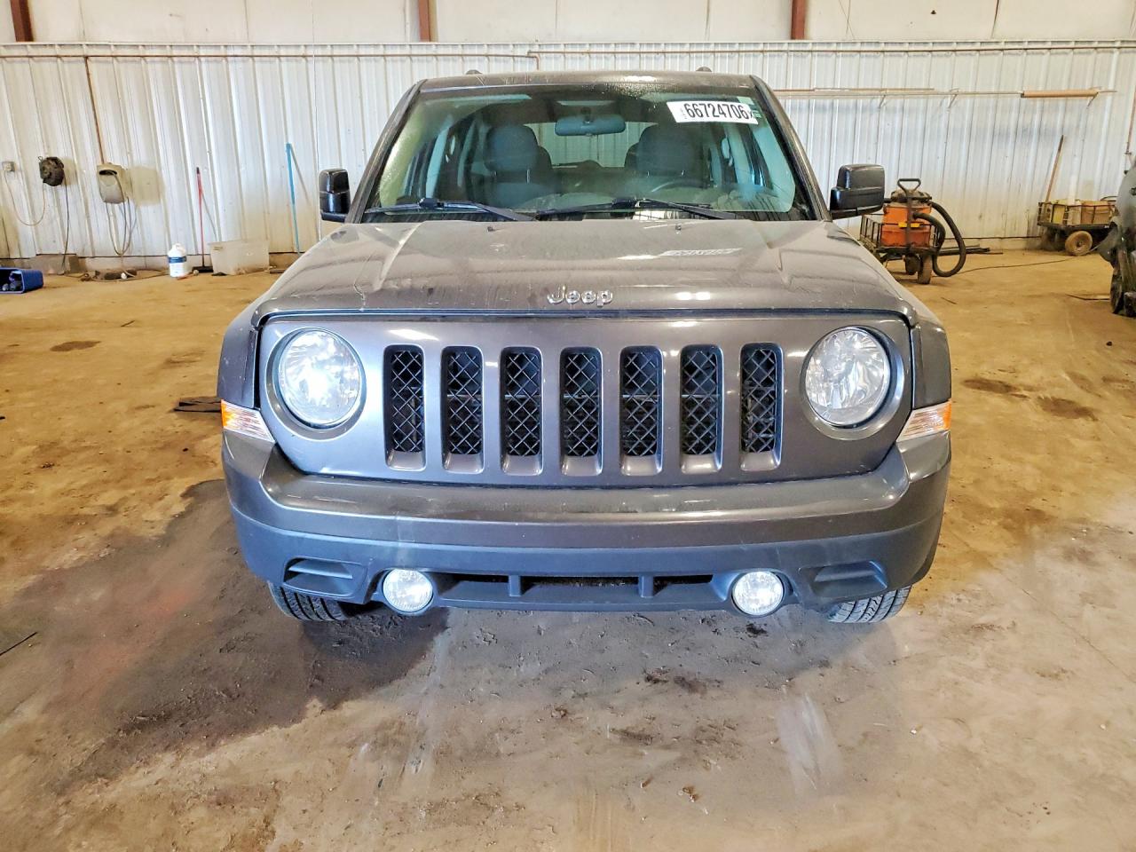 1C4NJRAB8ED869162 · 2014 JEEP PATRIOT · 5/12