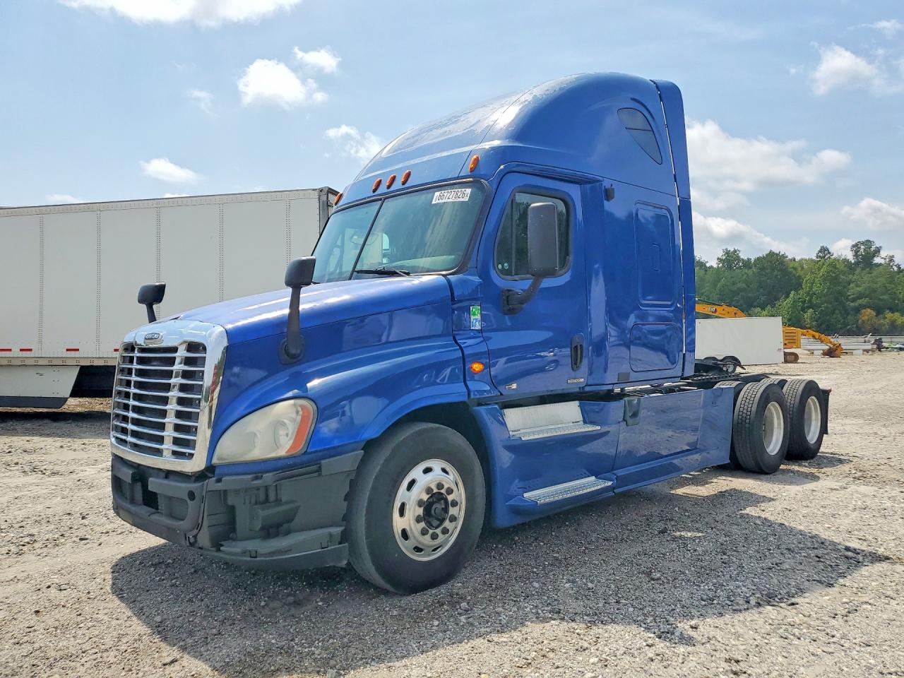 2015 FREIGHTLINER CASCADIA 125