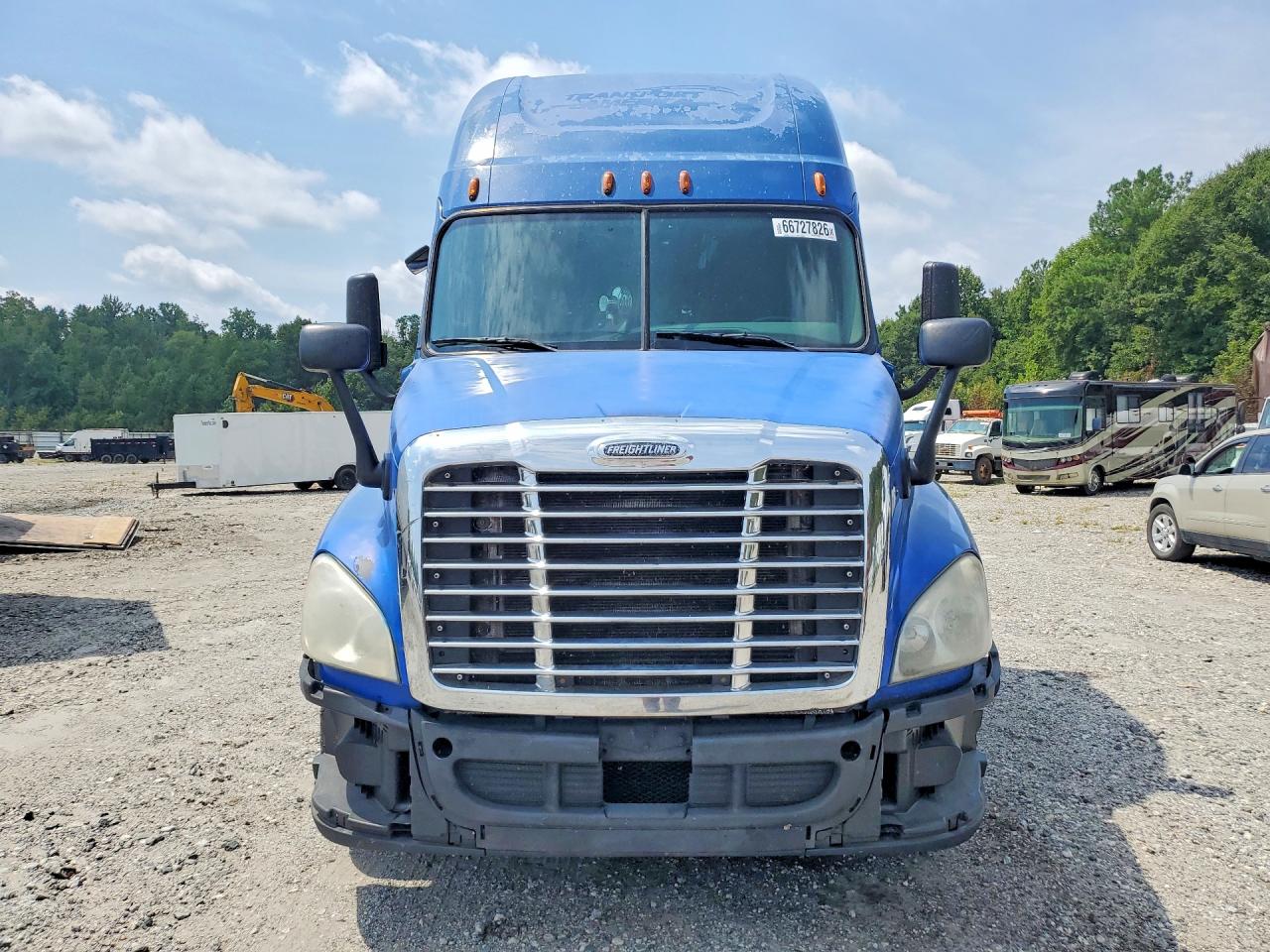 3AKJGLD51FSGB5764 · 2015 FREIGHTLINER CASCADIA 125 · 5/14