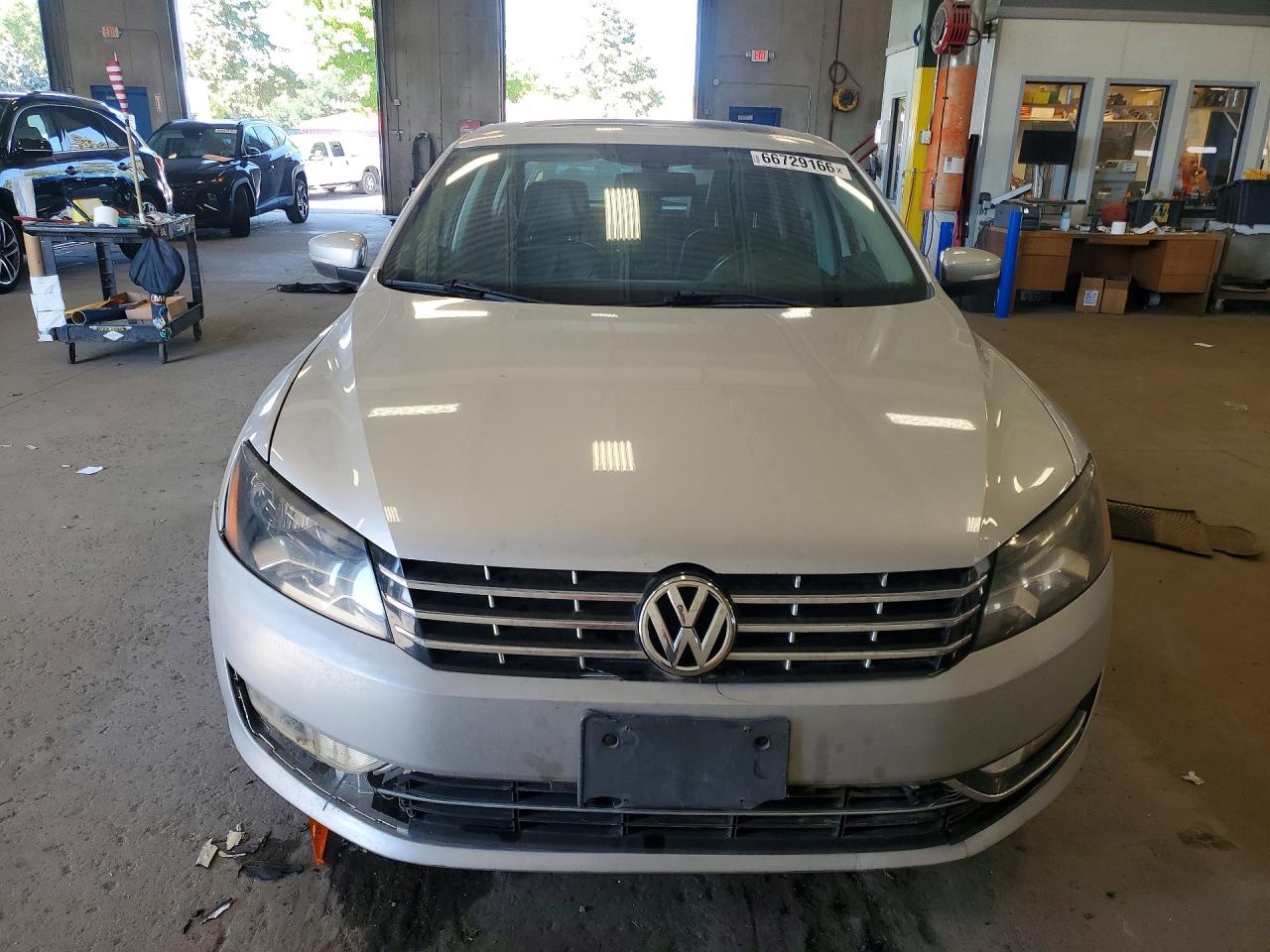 1VWCN7A32DC108220 · 2013 VOLKSWAGEN PASSAT · 5/12