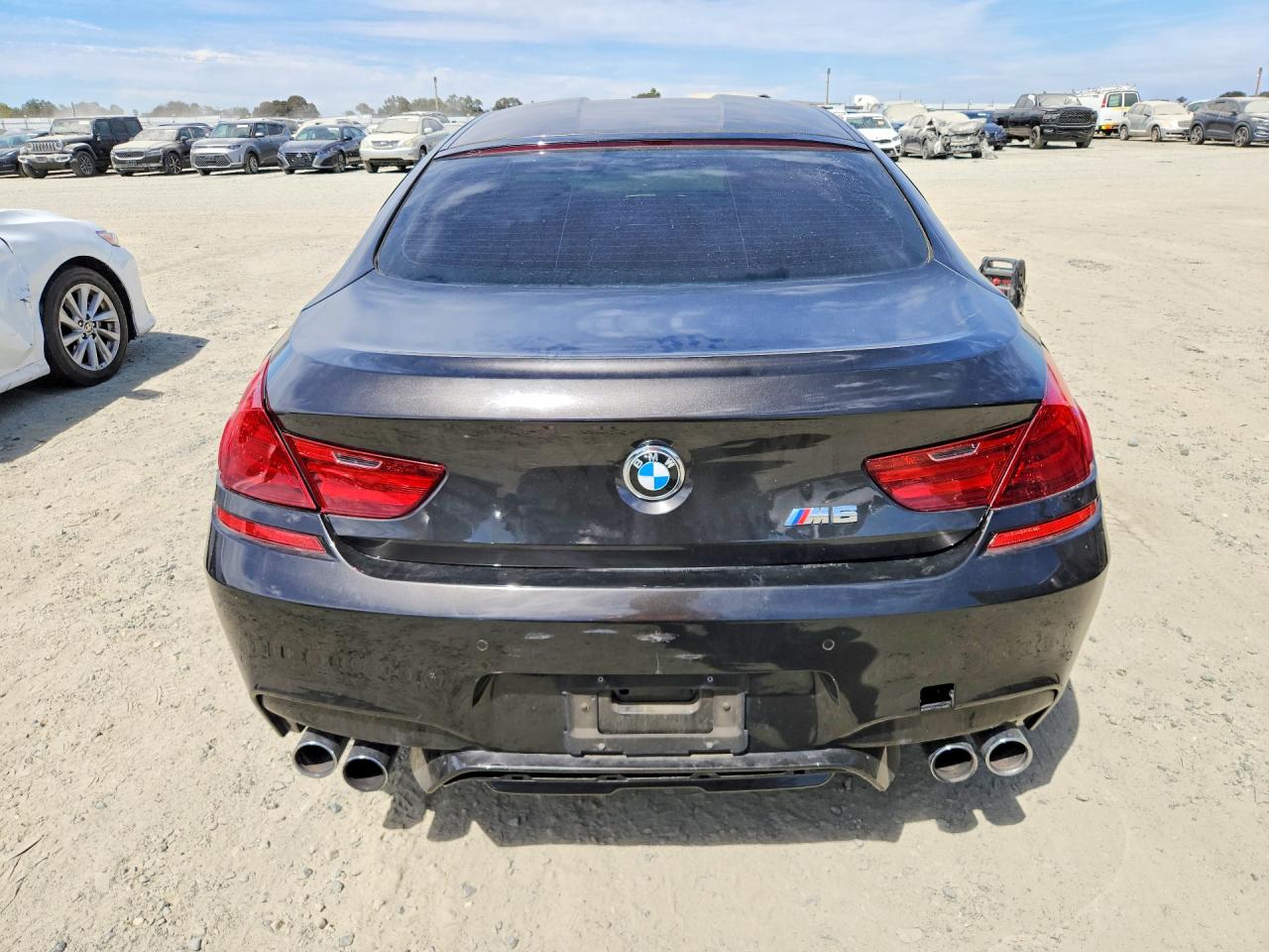 WBS6E9C53GGF92644 · 2016 BMW M6 · 6/12