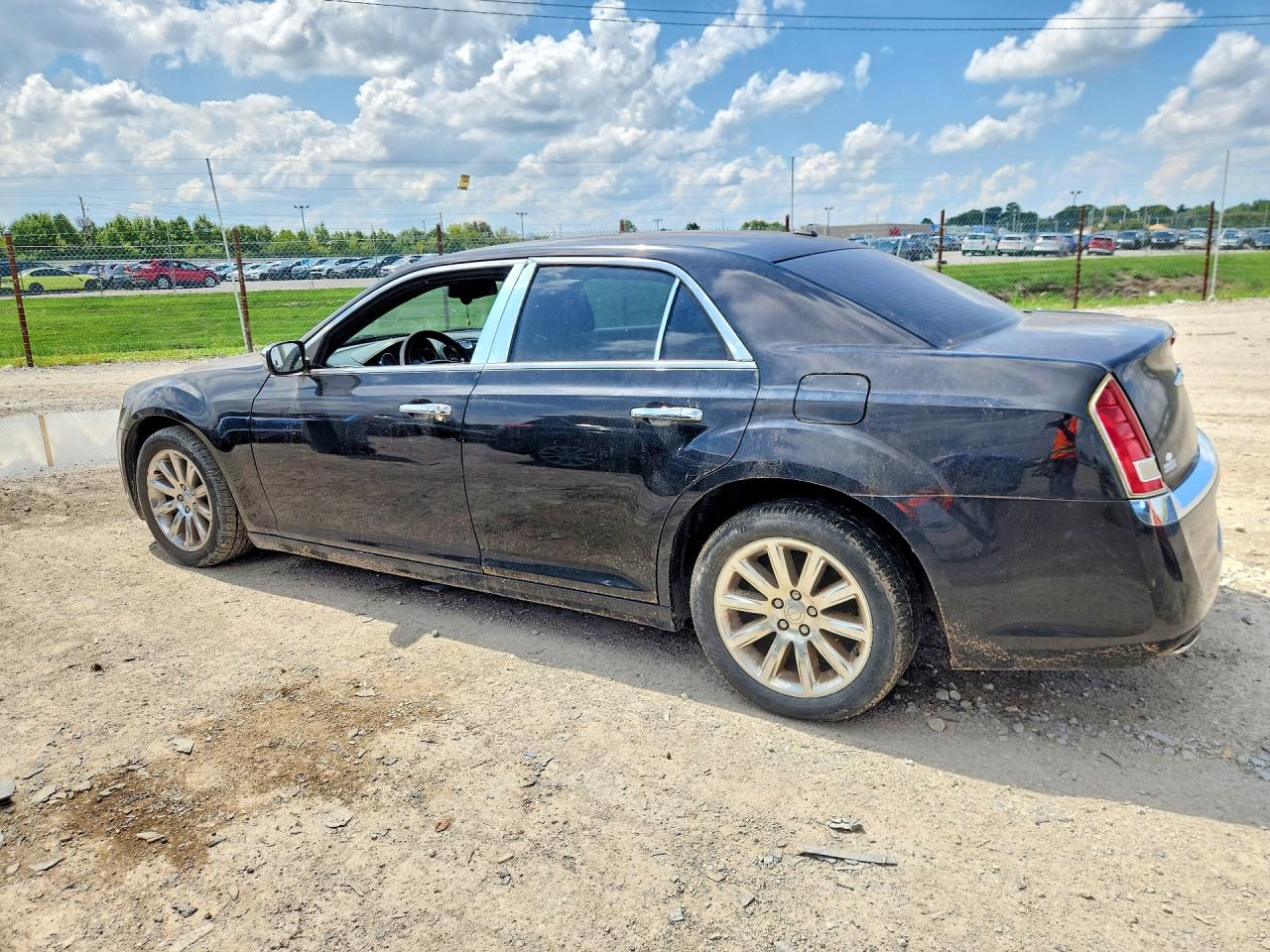 2C3CCACG0CH200853 · 2012 CHRYSLER 300 · 2/12