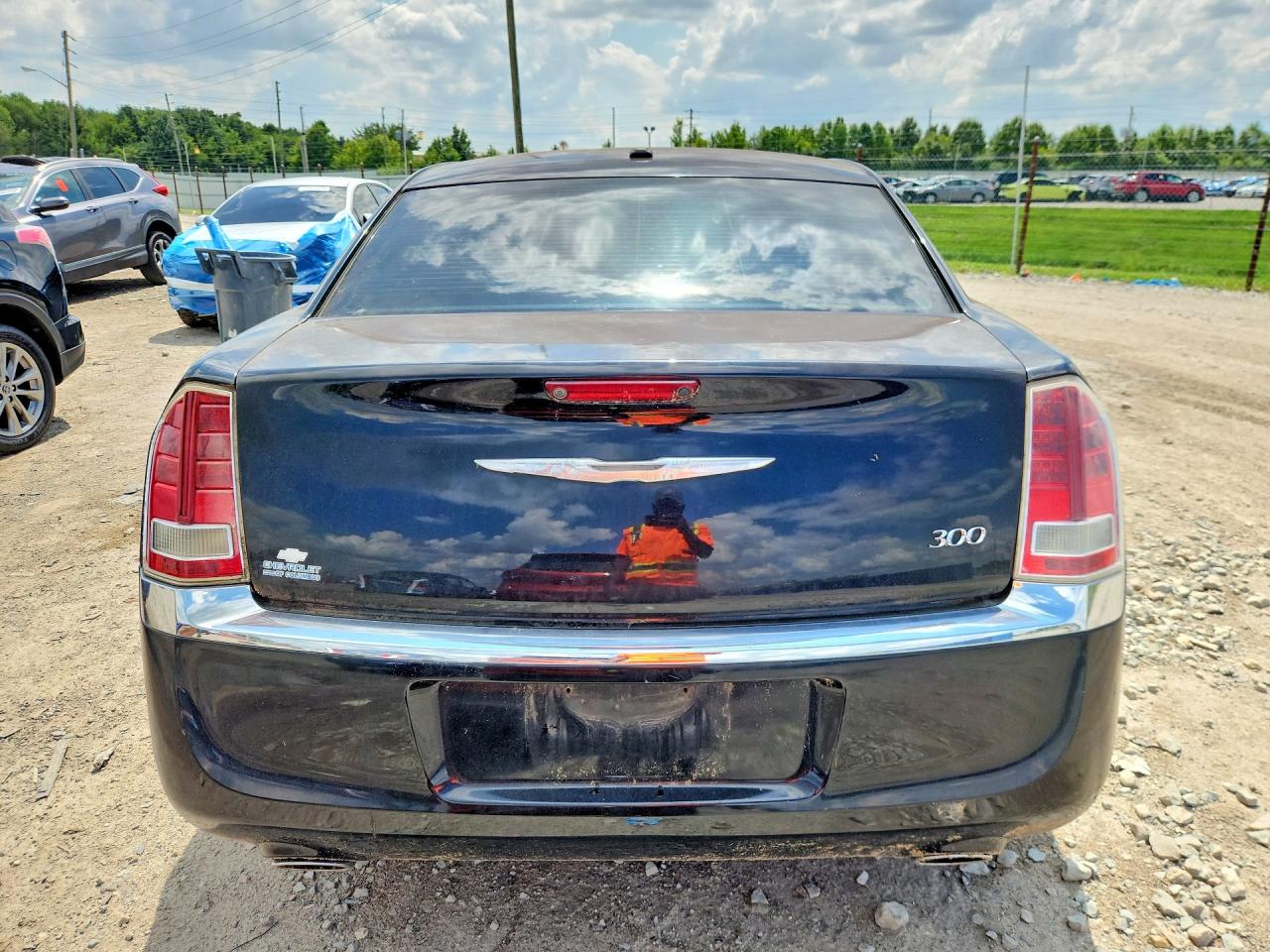 2C3CCACG0CH200853 · 2012 CHRYSLER 300 · 6/12