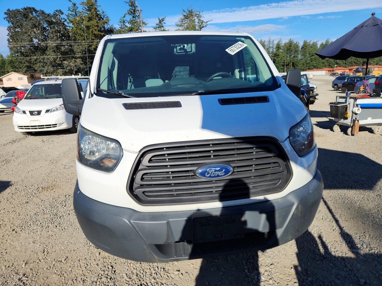 1FTNE1YM1FKA75372 · 2015 FORD TRANSIT · 5/13
