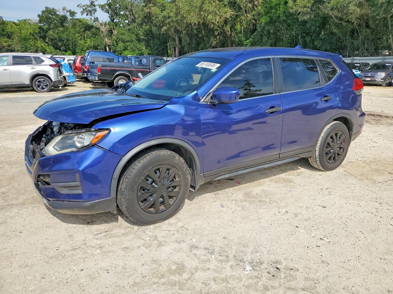 2017 NISSAN ROGUE
