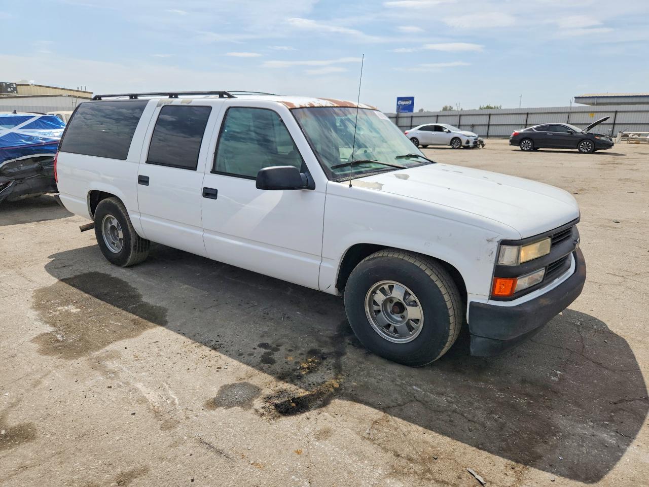 3GNEC16R2TG137294 · 1996 CHEVROLET SUBURBAN · 4/13