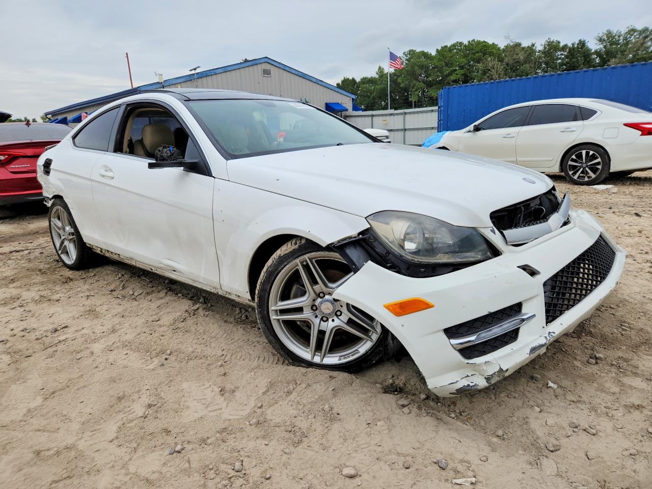 WDDGJ4HB9DF979955 · 2013 MERCEDES-BENZ C · 4/13