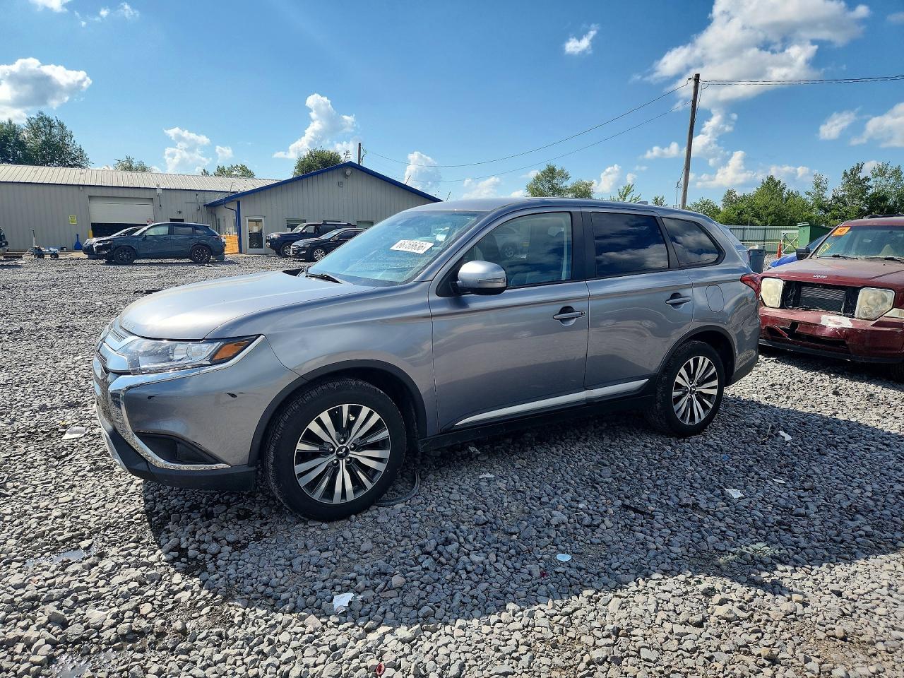 2020 MITSUBISHI OUTLANDER