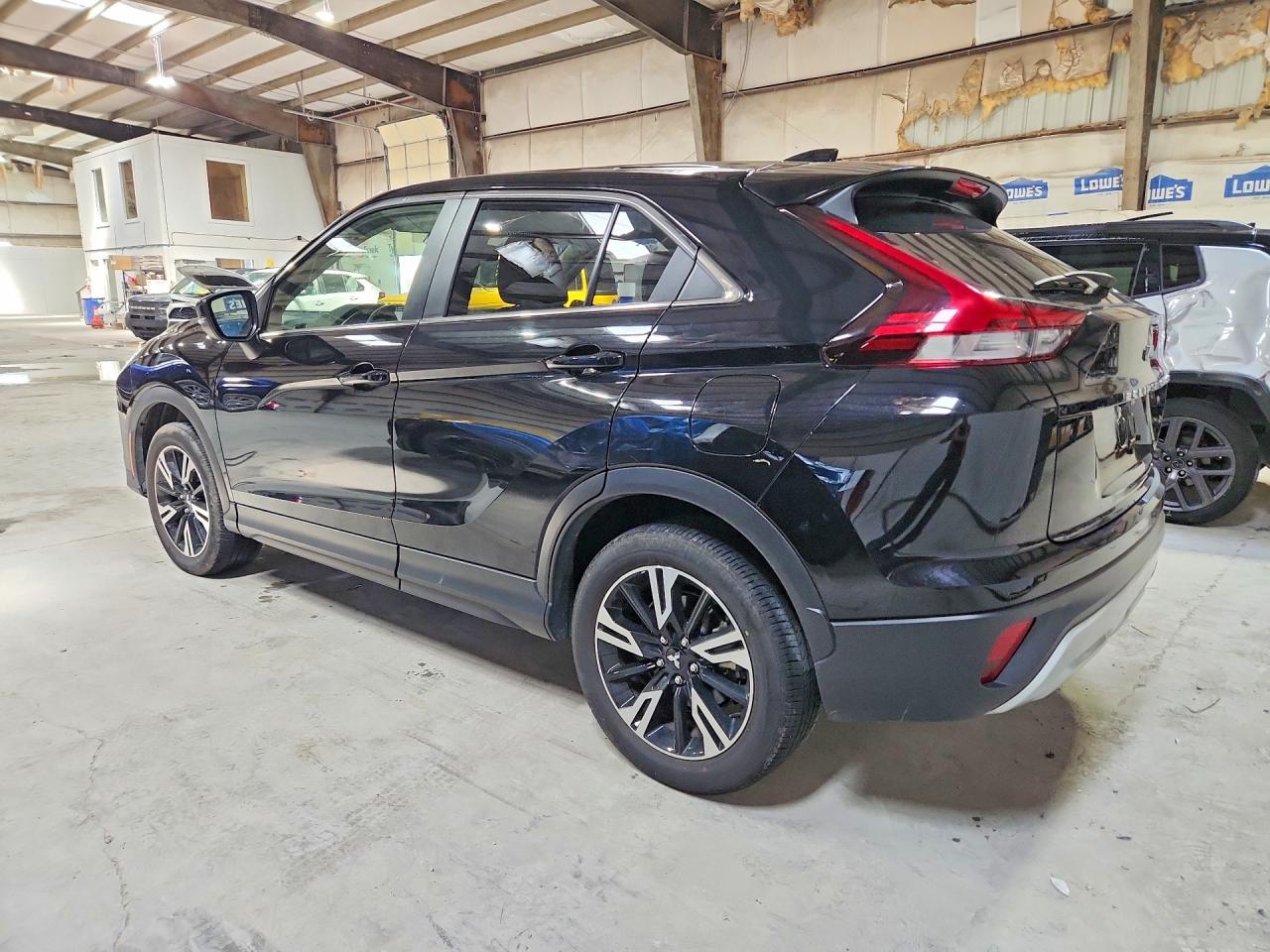JA4ATWAA6SZ047077 · 2025 MITSUBISHI ECLIPSE CROSS · 2/14
