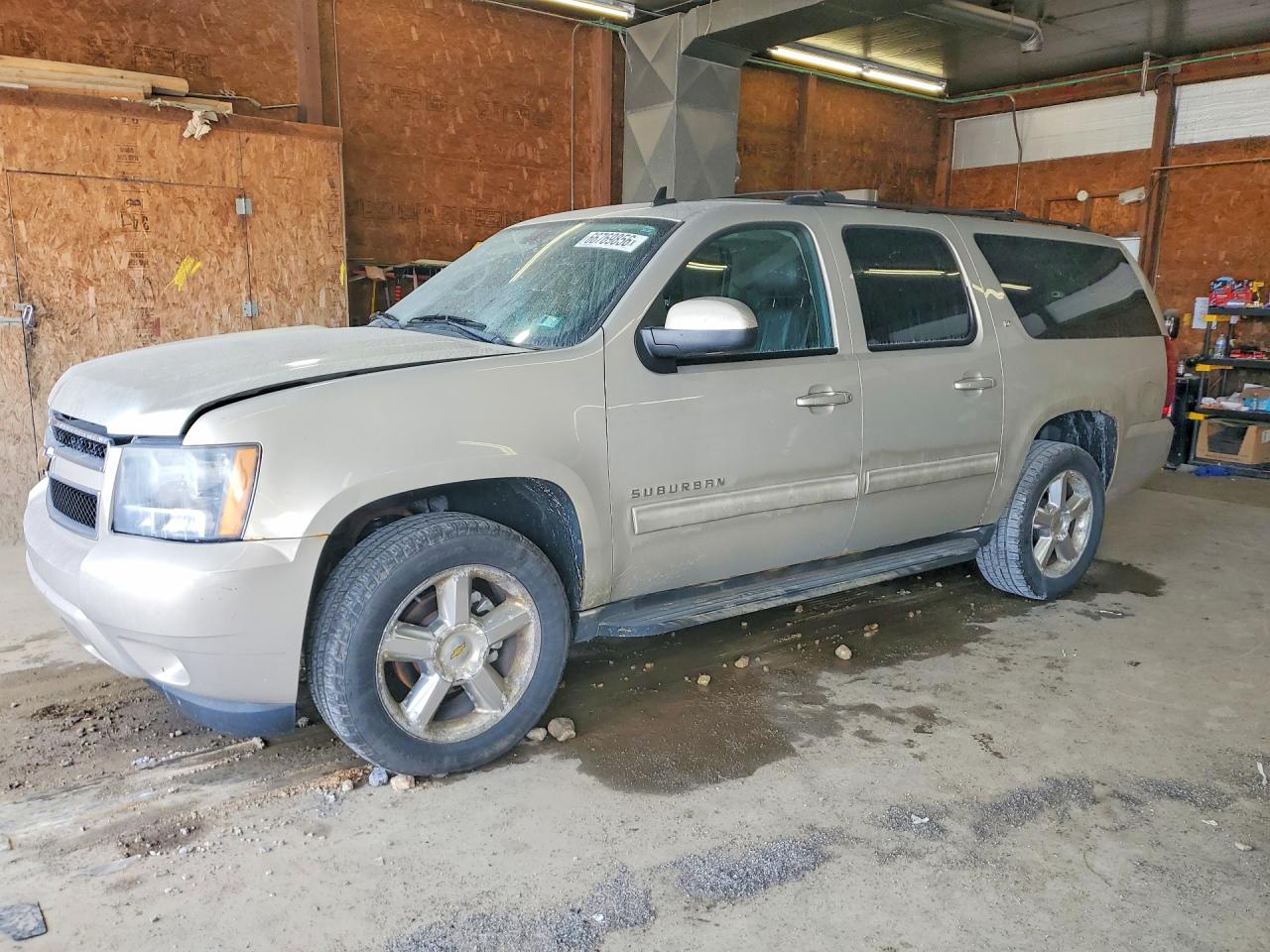 2011 CHEVROLET SUBURBAN