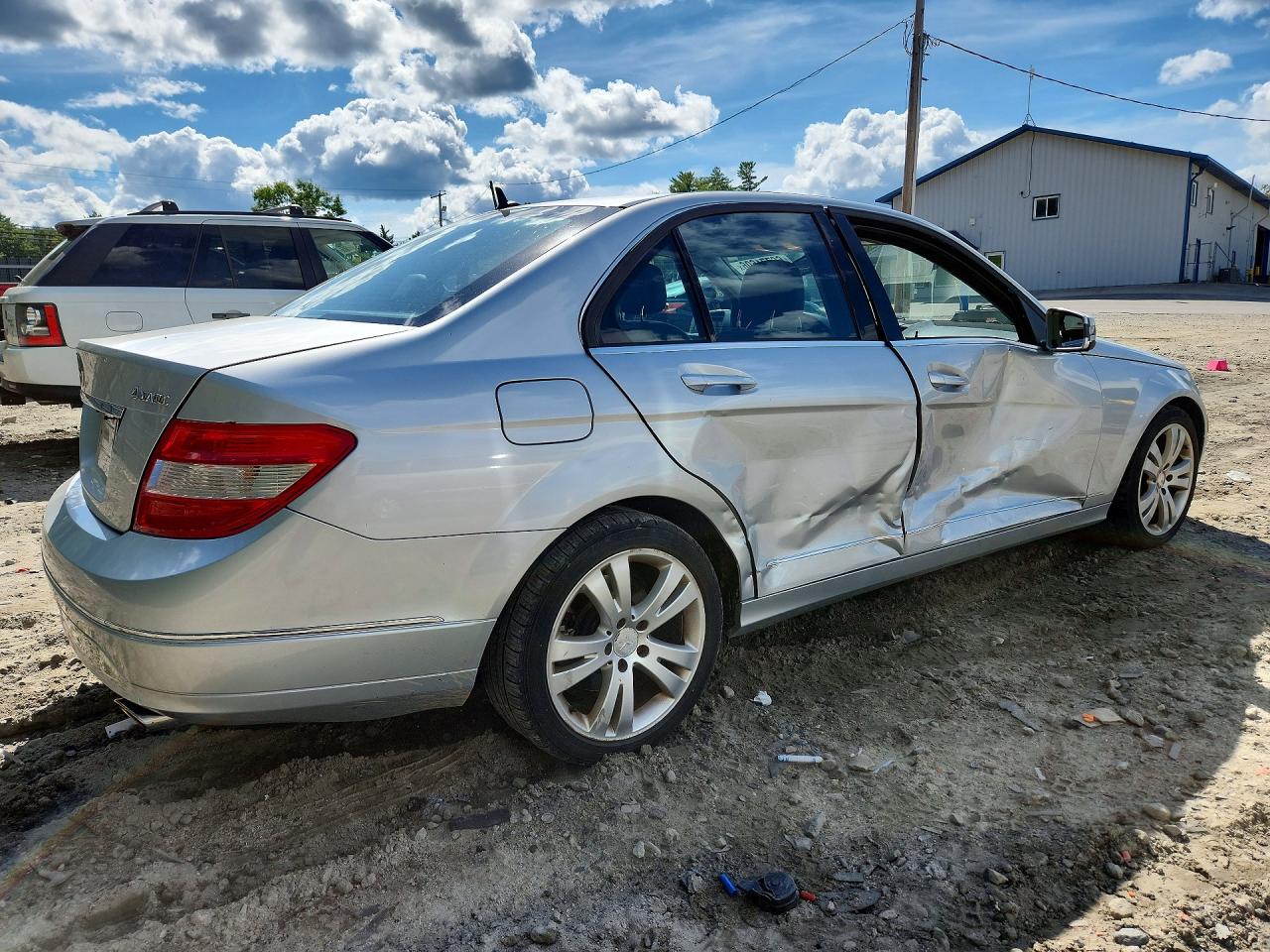 WDDGF8BB3BR151462 · 2011 MERCEDES-BENZ C · 3/12