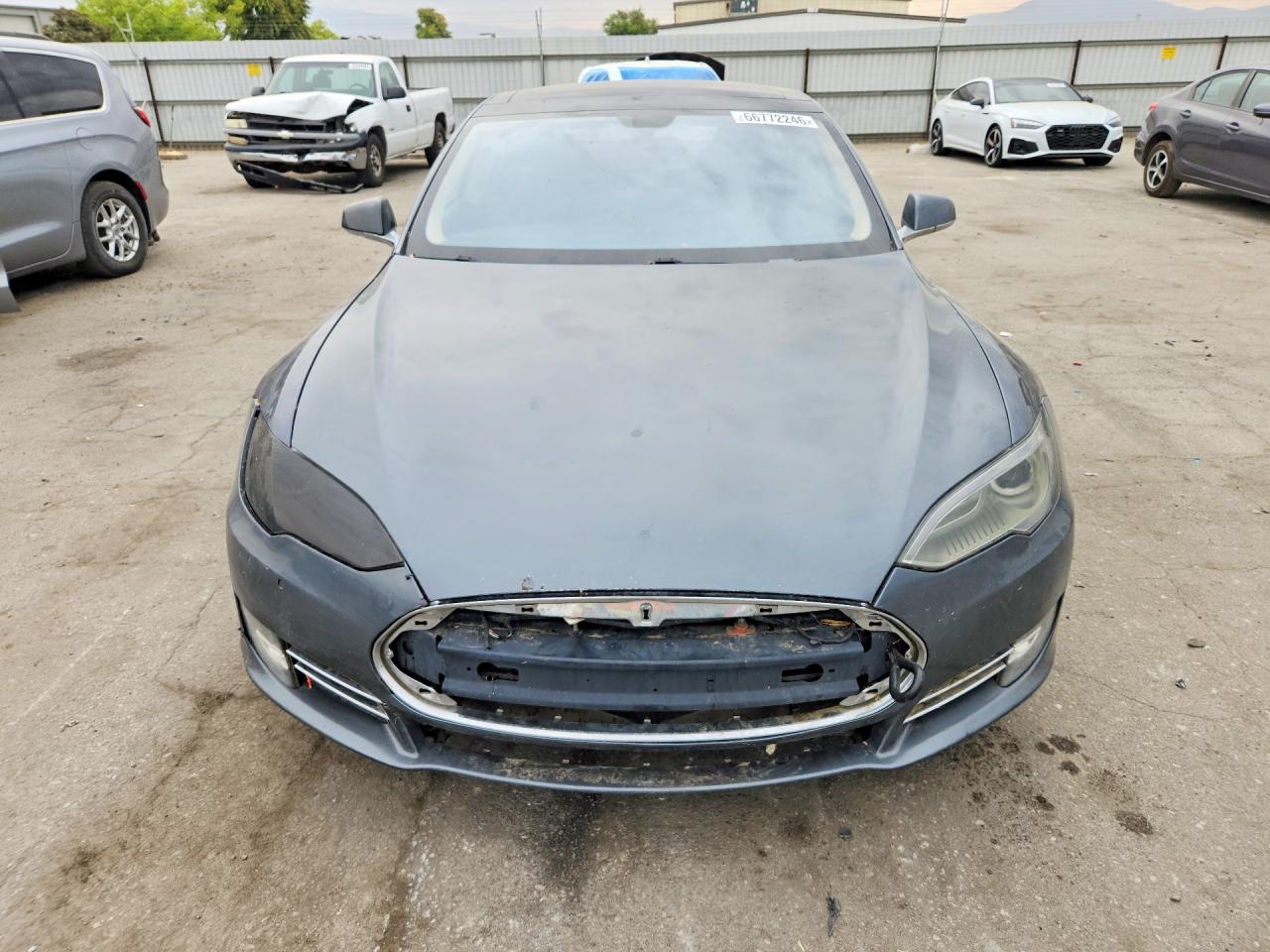 5YJSA1CNXDFP28886 · 2013 TESLA MODEL S · 5/12