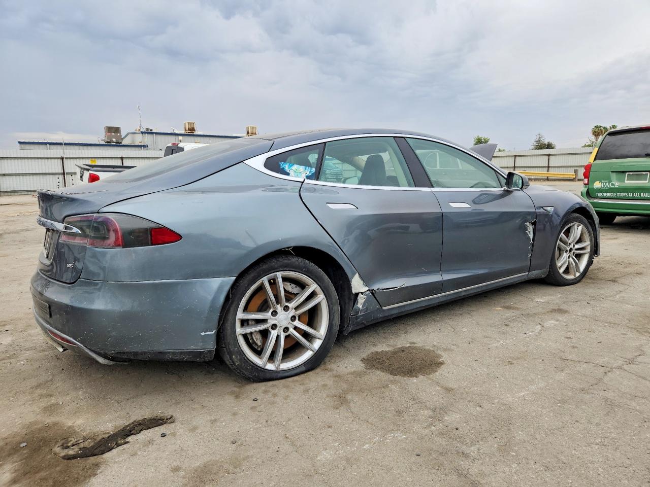 5YJSA1CNXDFP28886 · 2013 TESLA MODEL S · 3/12
