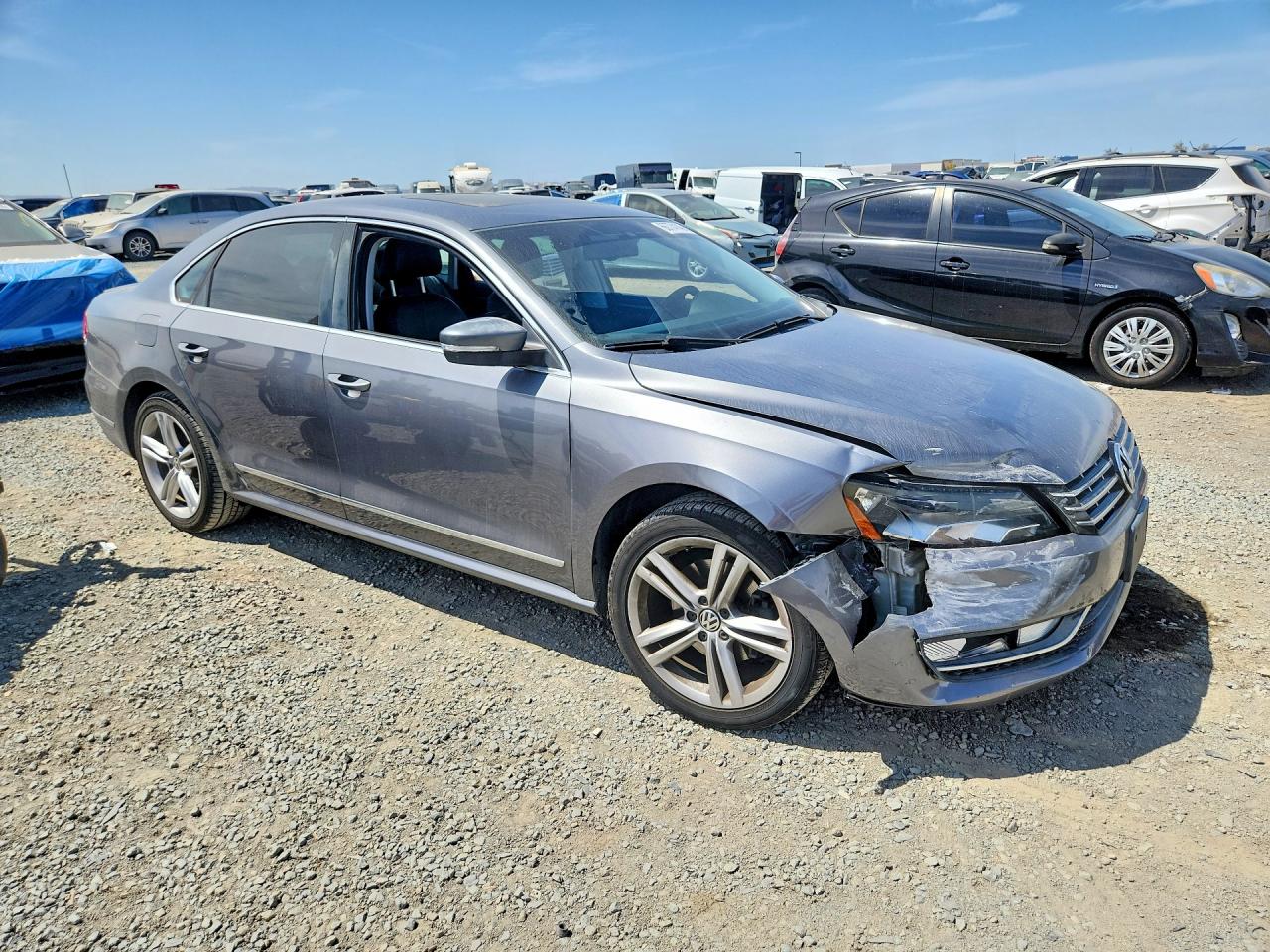 1VWCM7A38CC104898 · 2012 VOLKSWAGEN PASSAT · 4/12