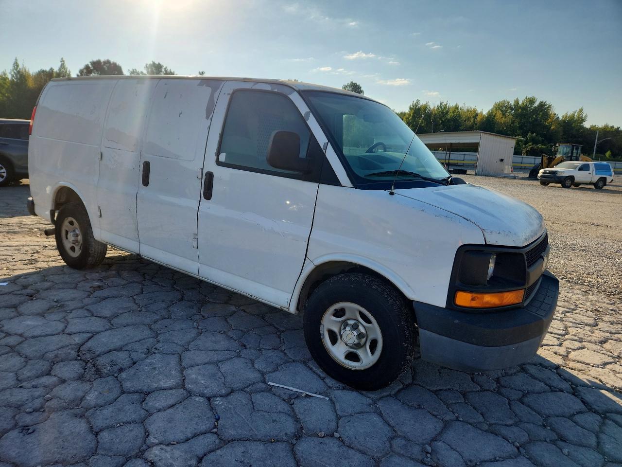 1GCFG15XX61265643 · 2006 CHEVROLET EXPRESS G1500 · 4/12