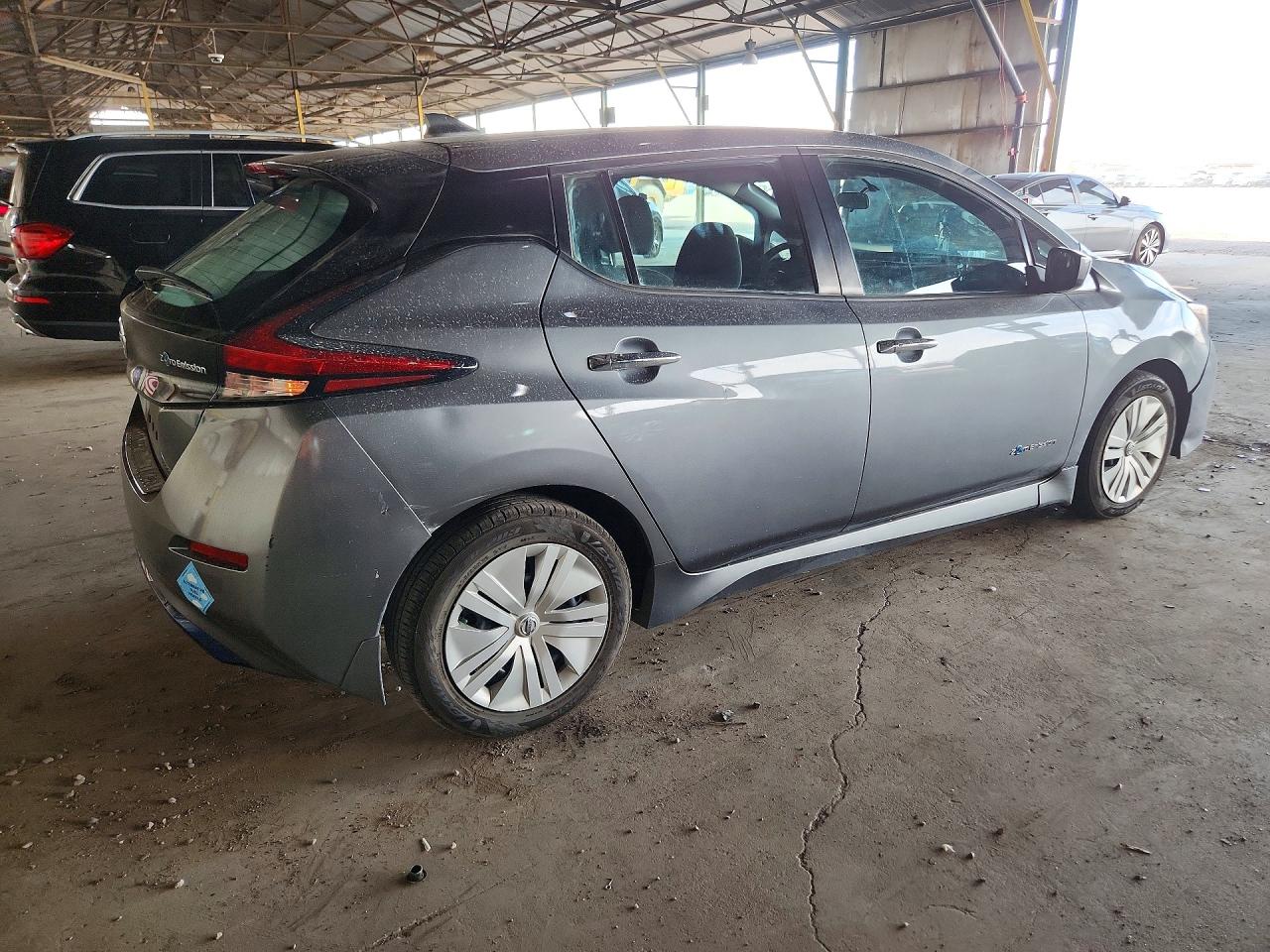 1N4AZ1CP9KC305092 · 2019 NISSAN LEAF · 3/12