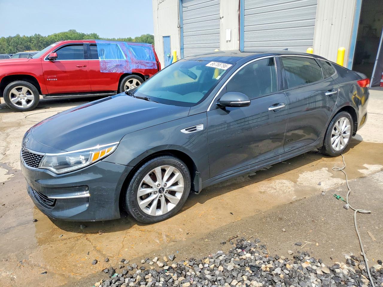 5XXGU4L39GG094677 · 2016 KIA OPTIMA