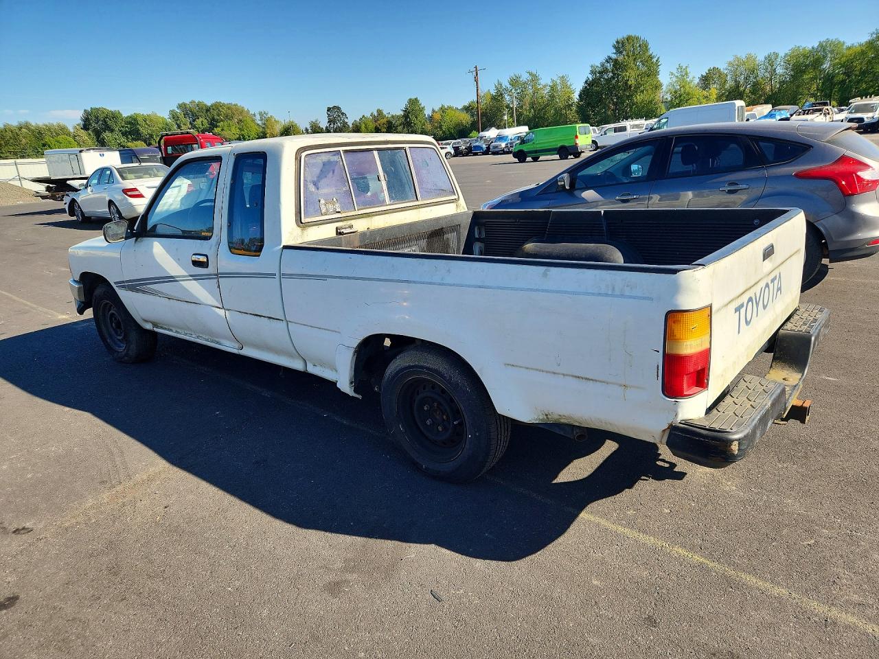 JT4RN93P6N5054791 · 1992 TOYOTA PICKUP · 2/13