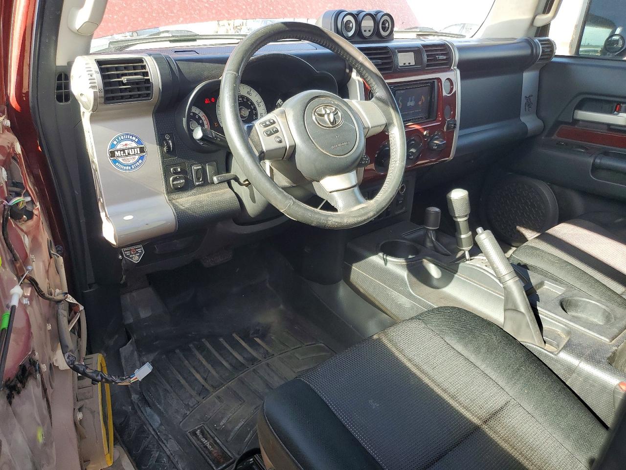 JTEBU11F68K004572 · 2008 TOYOTA FJ CRUISER · 8/13
