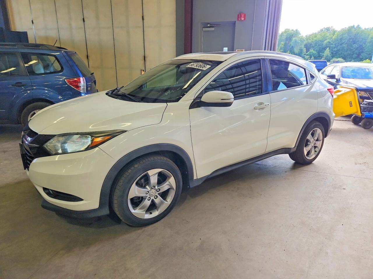 3CZRU6H7XGM727681 · 2016 HONDA HR-V