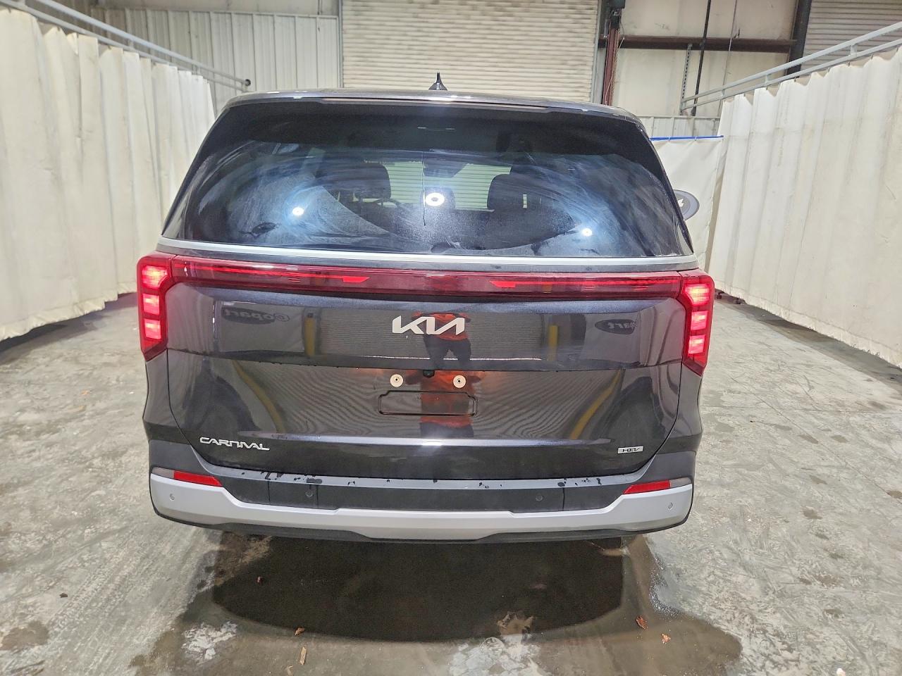 KNDNB5KAXV6194902 · 2027 KIA CARNIVAL · 6/14