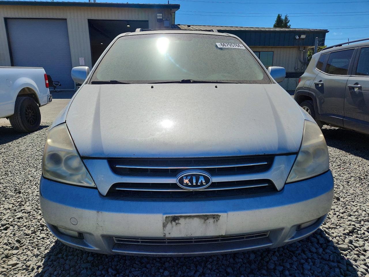 KNDMB233X66024566 · 2006 KIA SEDONA · 5/13
