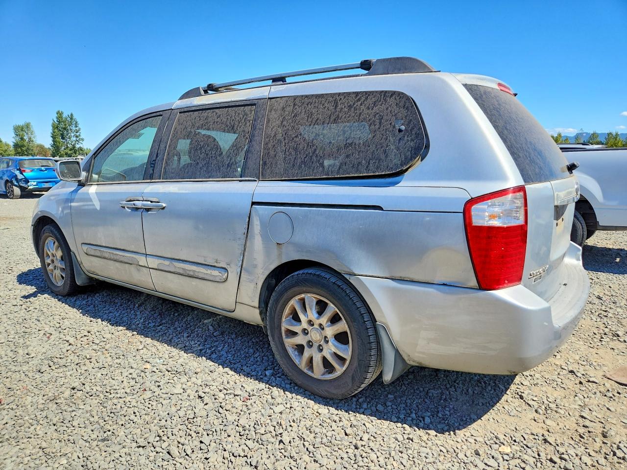 KNDMB233X66024566 · 2006 KIA SEDONA · 2/13
