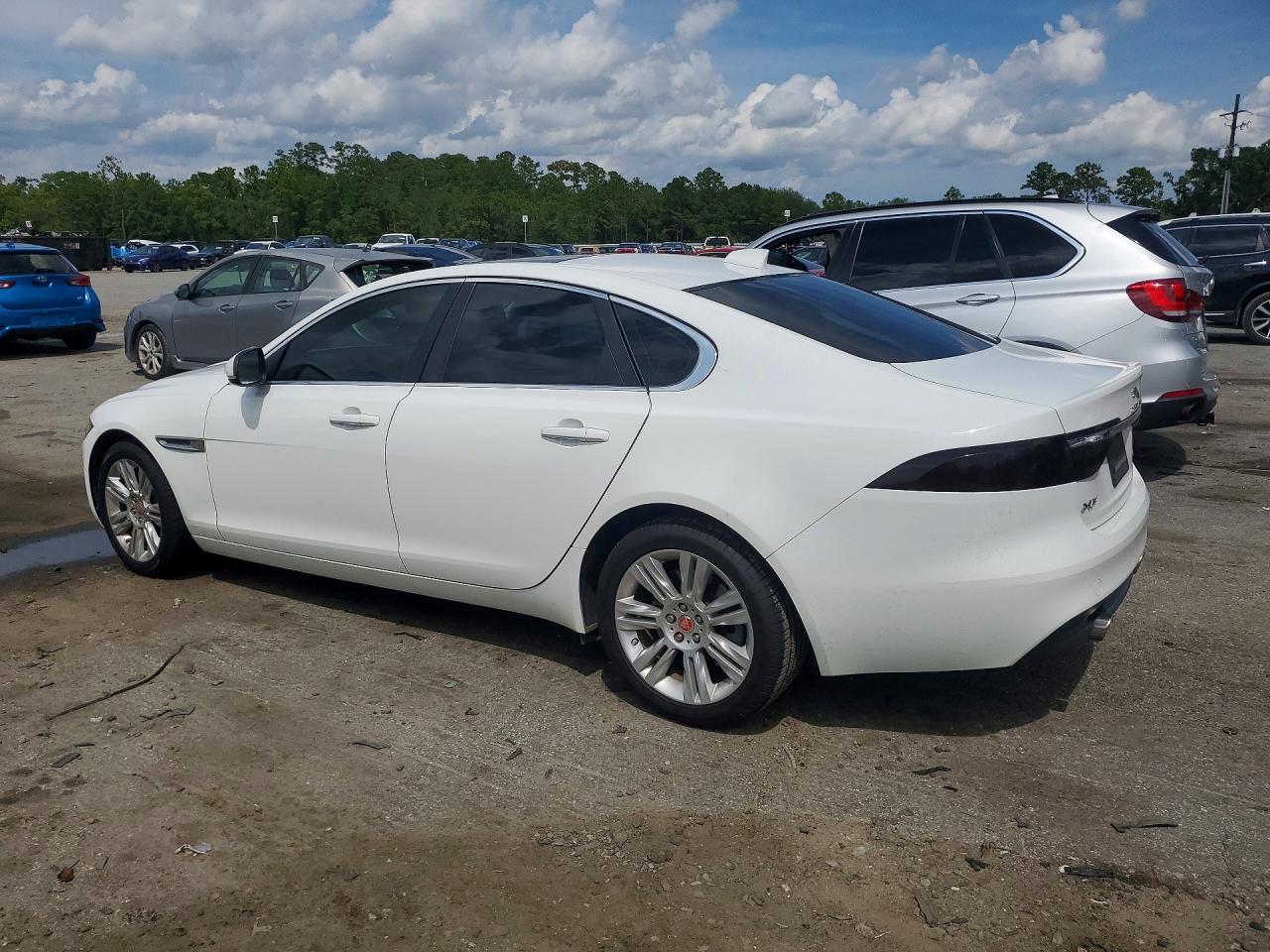 SAJBD4BV6HCY47193 · 2017 JAGUAR XF · 2/12