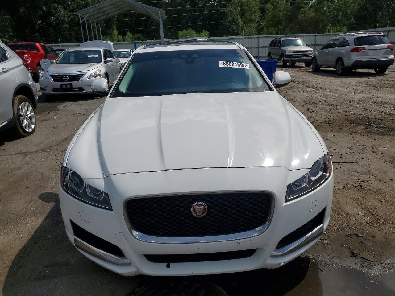 SAJBD4BV6HCY47193 · 2017 JAGUAR XF · 5/12