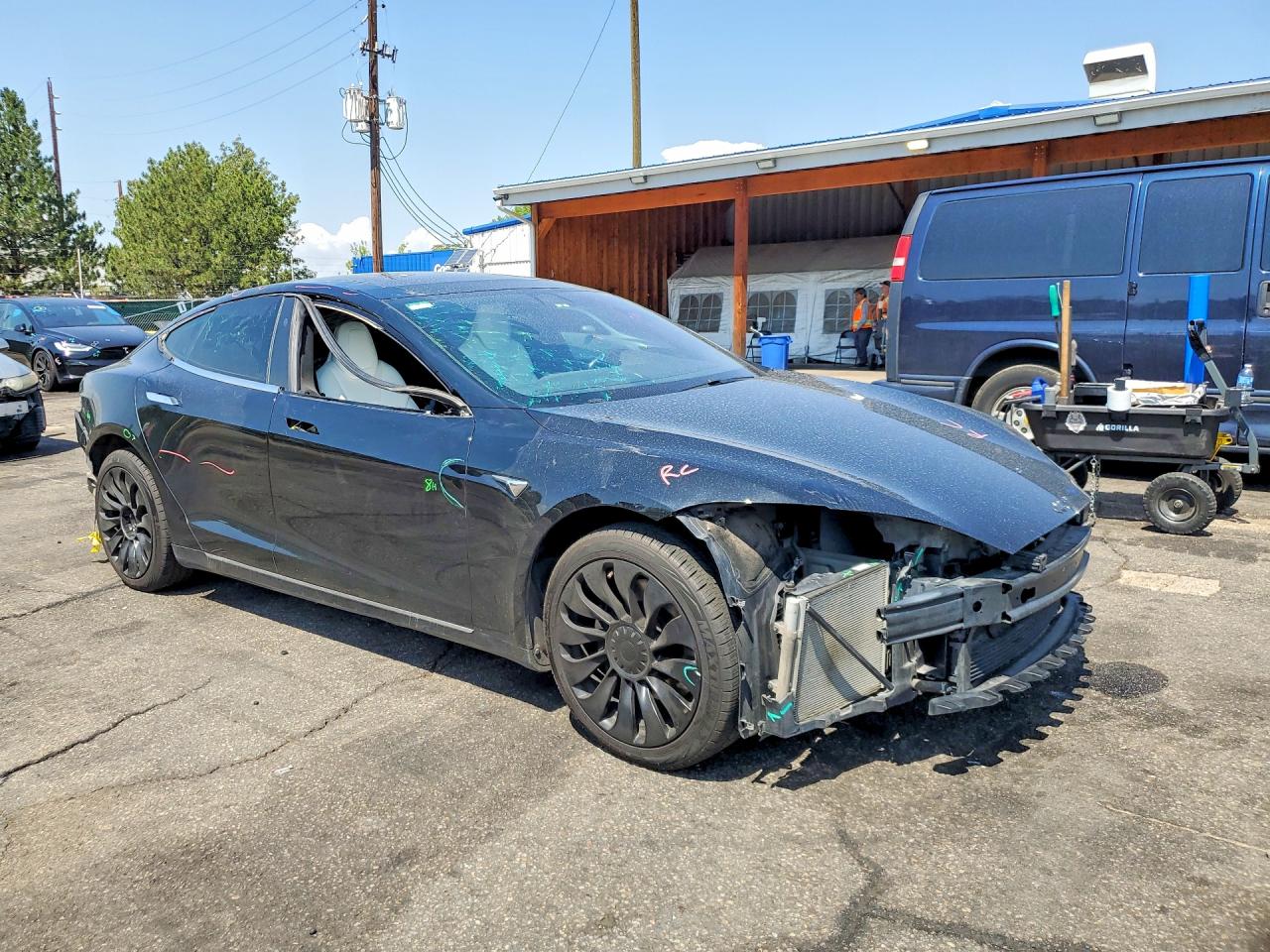 5YJSA1E23HF188483 · 2017 TESLA MODEL S · 4/13